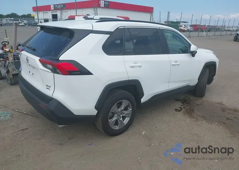 2024 Toyota Rav4 Xle z USA, uszkodzony, nr VIN 2T3P1RFV7RC463640